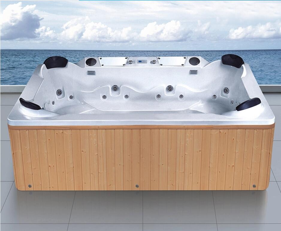 Outdoor Whirlpool 4 People Capacity Swimmimg Pool Bathtub Acrylic Hydromassage SPA