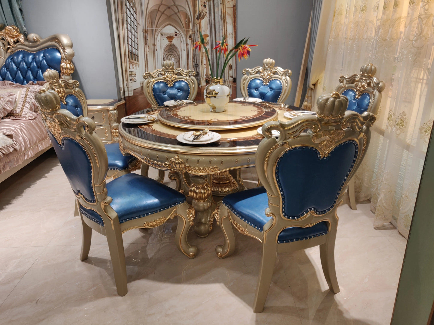 Juego de mesa de comedor estilo Barock, muebles de comedor de diseño italiano tallados a mano con lámina dorada 