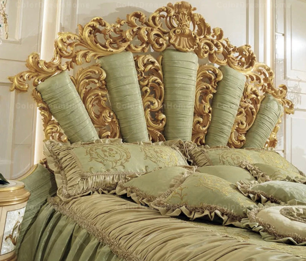 Bedroom Set Italian Hand Made Rococo Heavy Carved Luxury Design Bedroom Furniture Set