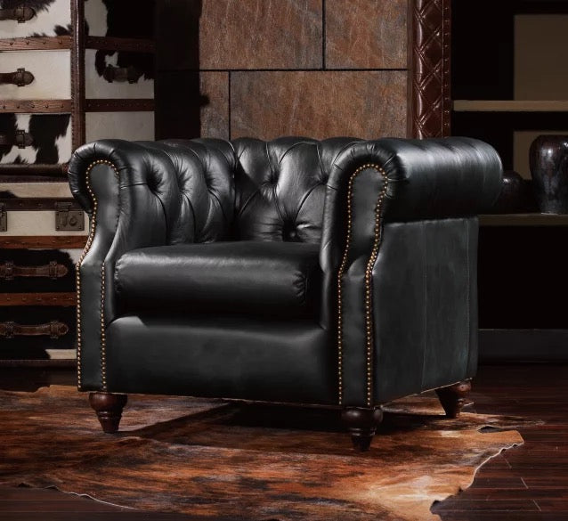 Winter's Chair Classic Leather Chesterfield Lounge Armchairs